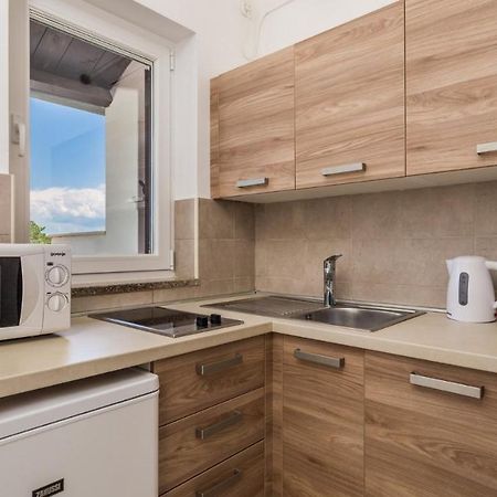 Rona Apartment Zdravko Barbariga Eksteriør bilde