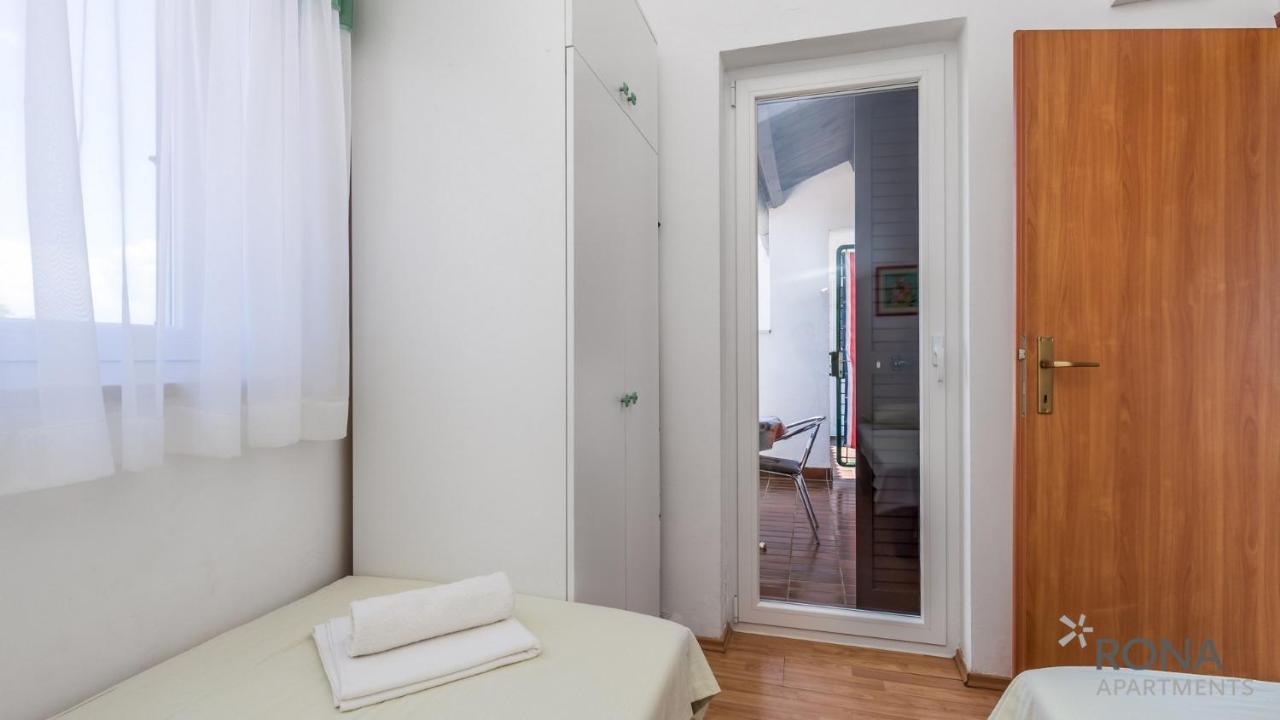 Rona Apartment Zdravko Barbariga Eksteriør bilde